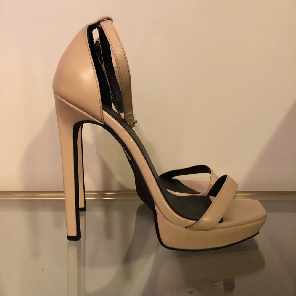 Jeffrey Campbell Strides Leather Heel 37.5 Nude